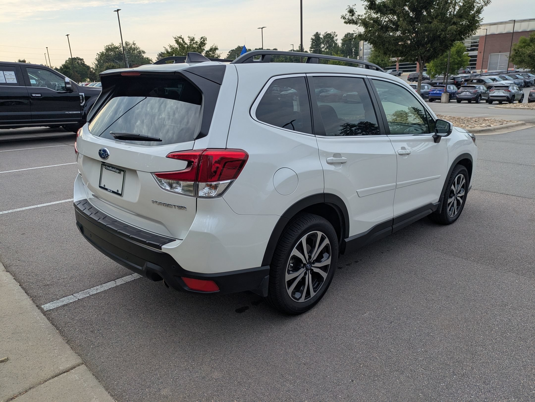 Used 2024 Subaru Forester Limited AWD/4WD image 4