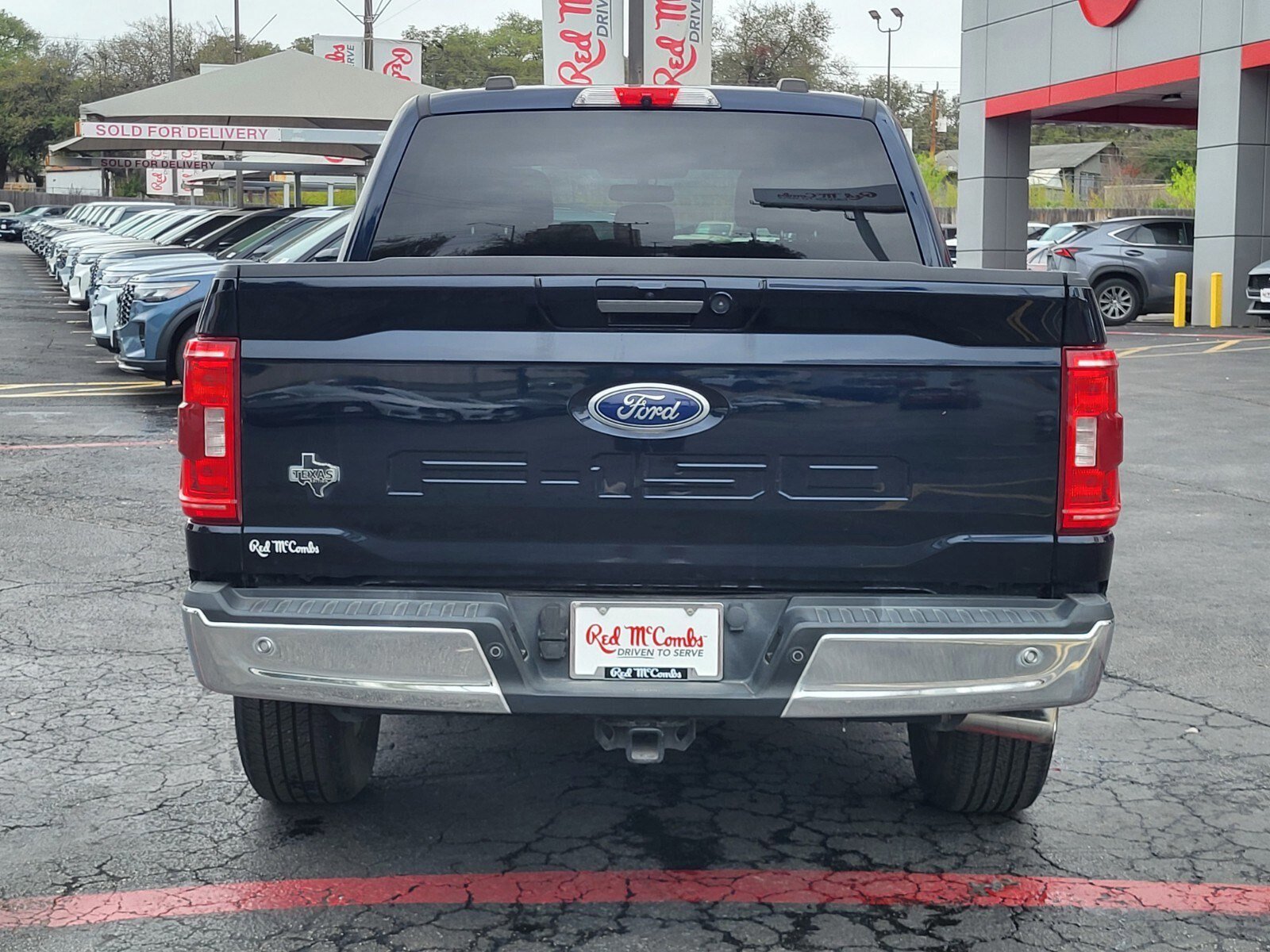 Certified 2022 Ford F150 XLT w/ Equipment Group 302A High image 4