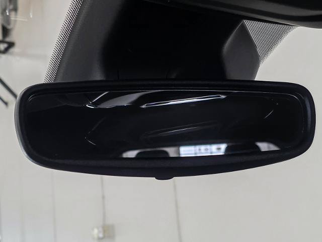 Used 2024 Jeep Grand Cherokee L Limited w/ Black Appearance Package AWD/4WD image 36