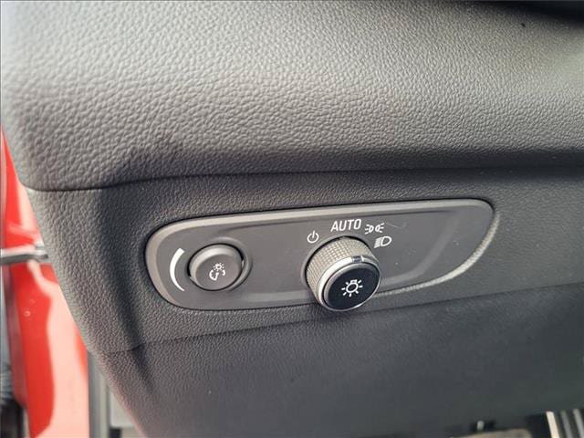 Used 2023 Buick Envision Preferred FWD image 16