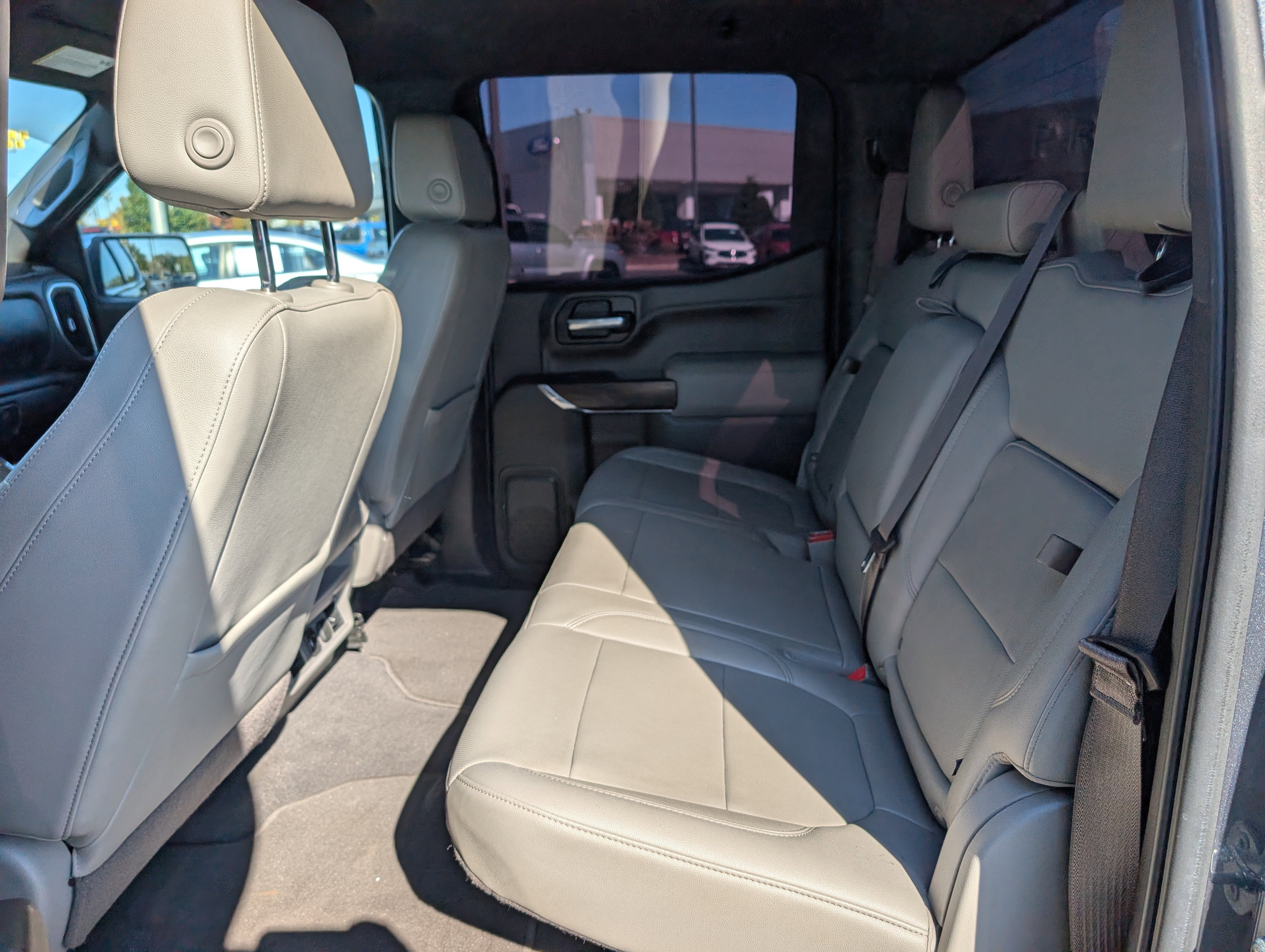 Used 2021 GMC Sierra 1500 SLT w/ X31 Off-Road Package image 15