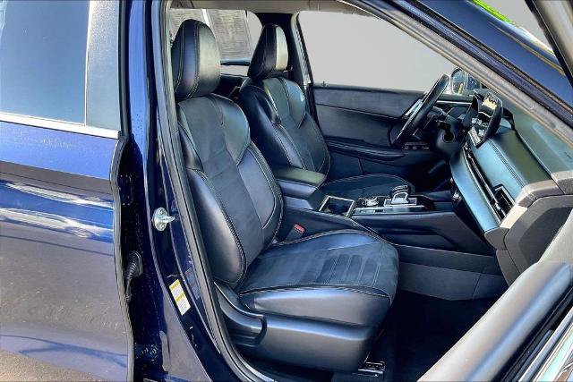 Used 2024 Mitsubishi Outlander SE AWD/4WD image 7