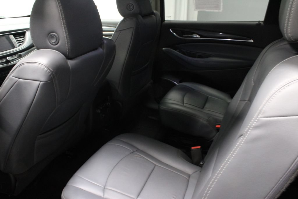 Used 2019 Buick Enclave Essence FWD image 20