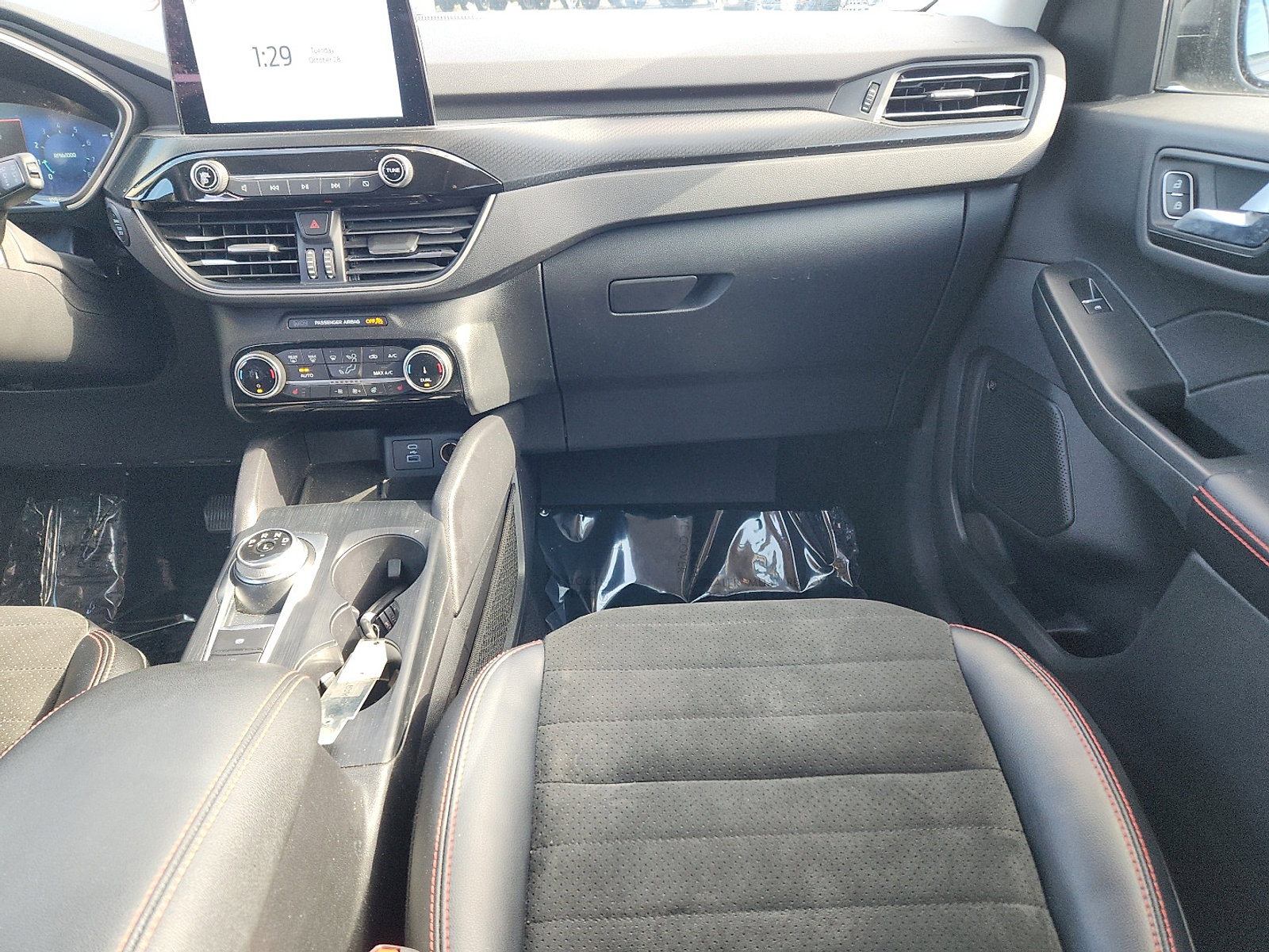 Certified 2022 Ford Escape SEL w/ SEL Stealth AWD Package image 11