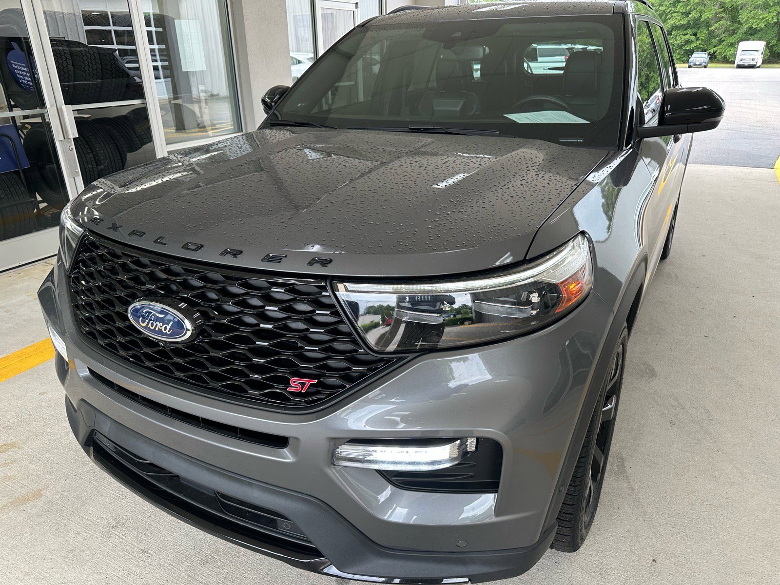 Certified 2021 Ford Explorer ST w/ Equipment Group 401A AWD/4WD image 2