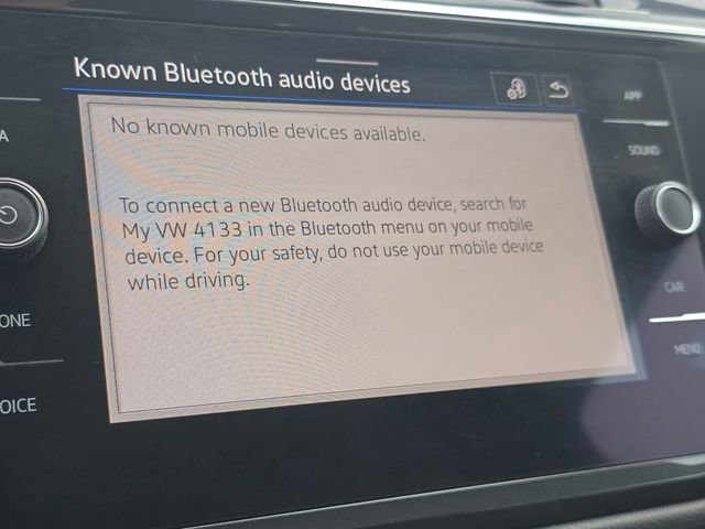 Used 2021 Volkswagen Tiguan SE image 13