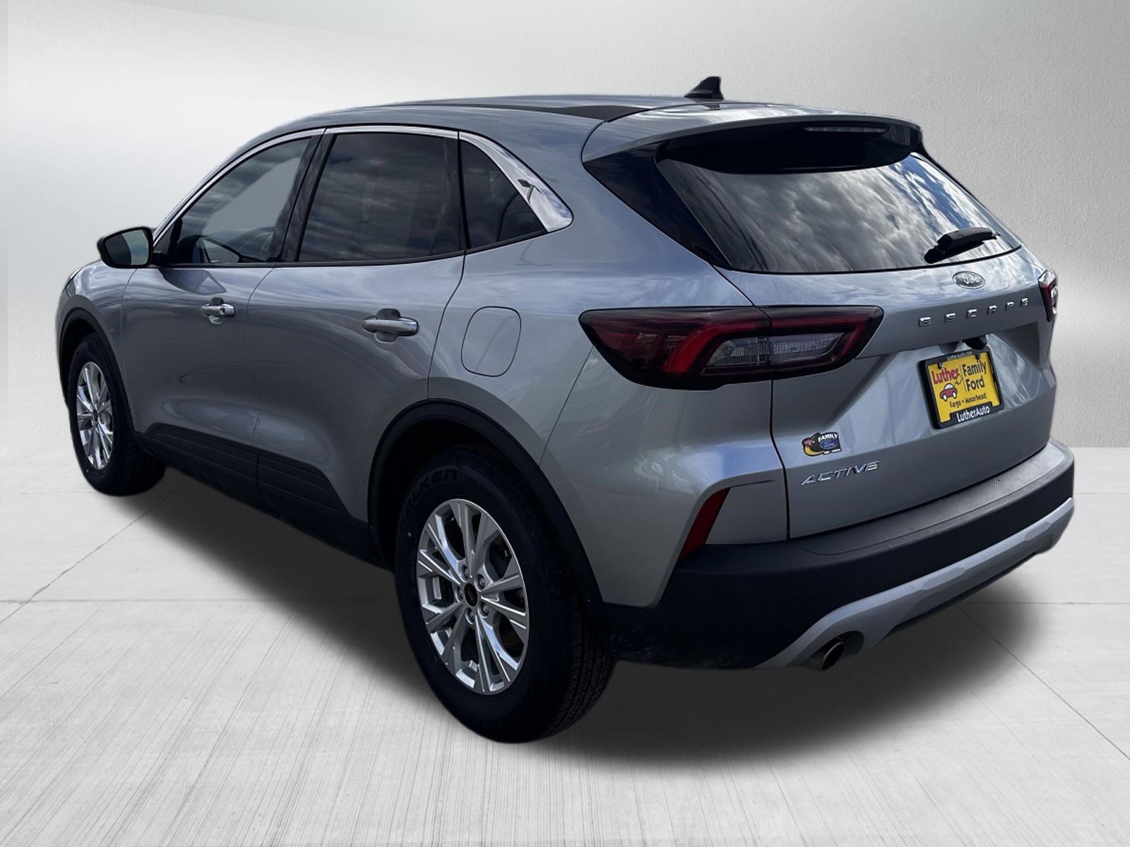 Certified 2024 Ford Escape Active FWD image 5