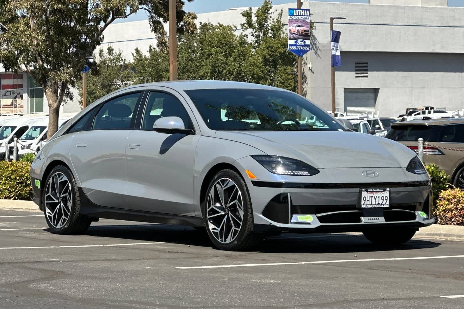 Used 2023 Hyundai Ioniq 6 SEL AWD/4WD image 10