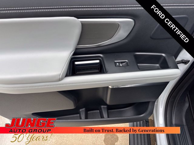 Certified 2025 Ford Expedition Max Platinum w/ Driver's Package AWD/4WD image 24