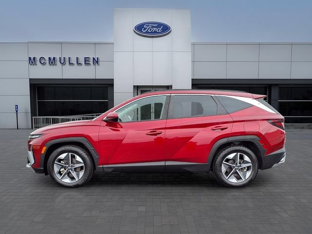 Used 2025 Hyundai Tucson SEL FWD image 2