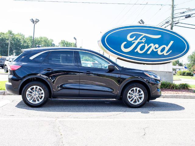 Certified 2022 Ford Escape SE AWD/4WD image 1