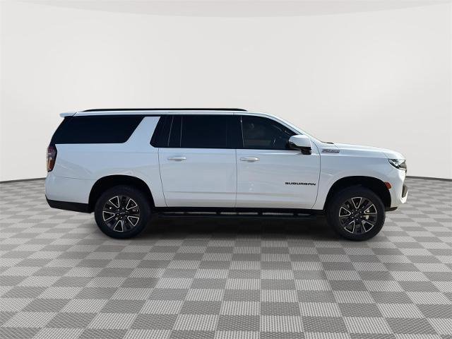 Used 2023 Chevrolet Suburban Z71 w/ Luxury Package image 6