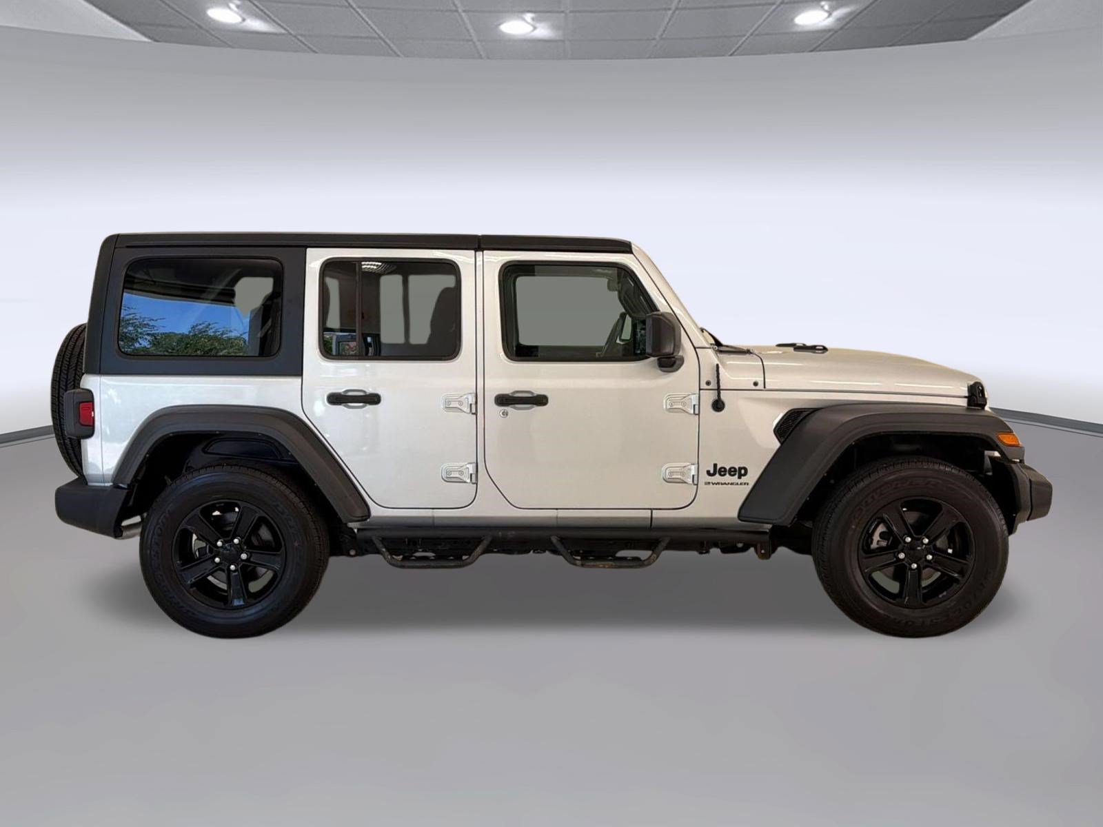 Used 2023 Jeep Wrangler Unlimited Sport AWD/4WD image 8