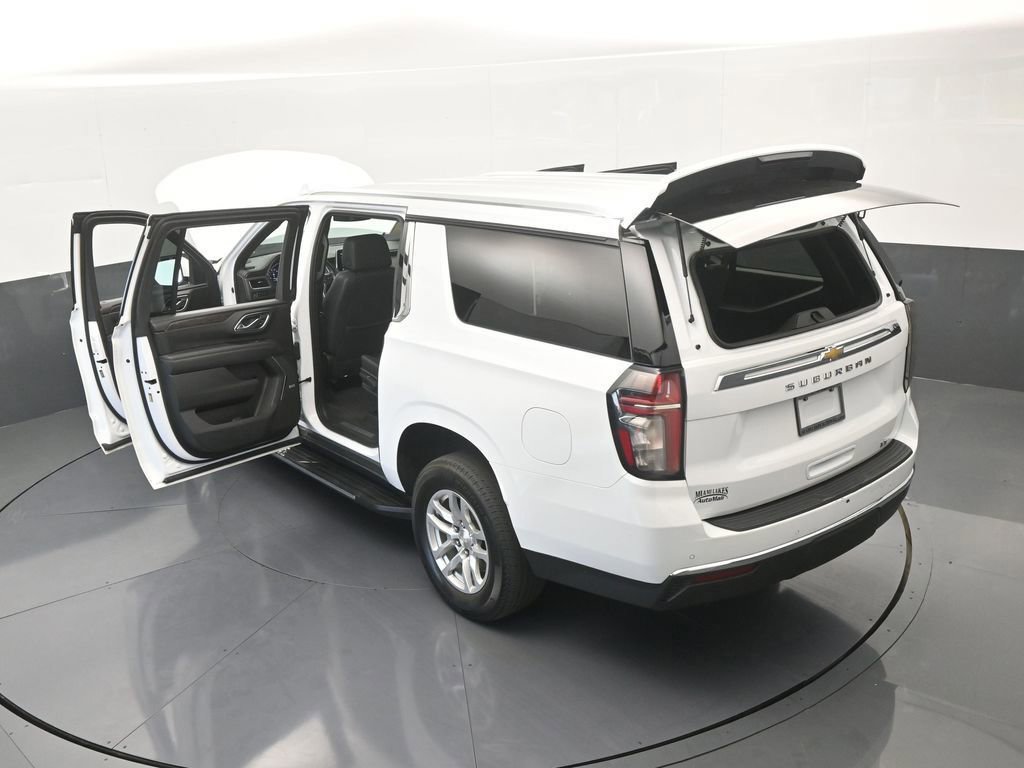 Used 2023 Chevrolet Suburban LT image 67