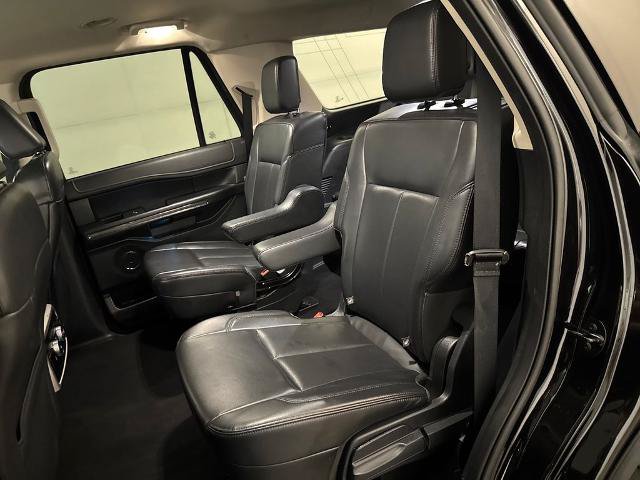 Certified 2024 Ford Expedition XLT RWD image 33
