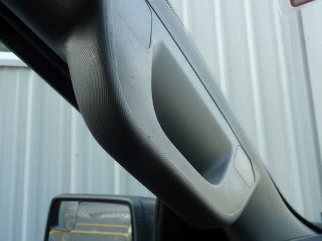 Used 2022 Chevrolet Silverado 1500 Custom AWD/4WD image 23