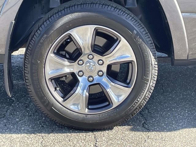 Used 2019 RAM 1500 Laramie AWD/4WD image 7