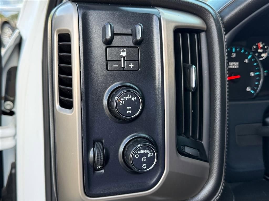 Used 2018 GMC Sierra 1500 Denali w/ Denali Ultimate Package AWD/4WD image 18
