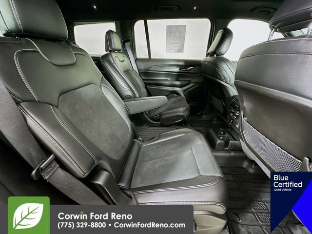 Used 2024 Jeep Grand Cherokee L Altitude image 33
