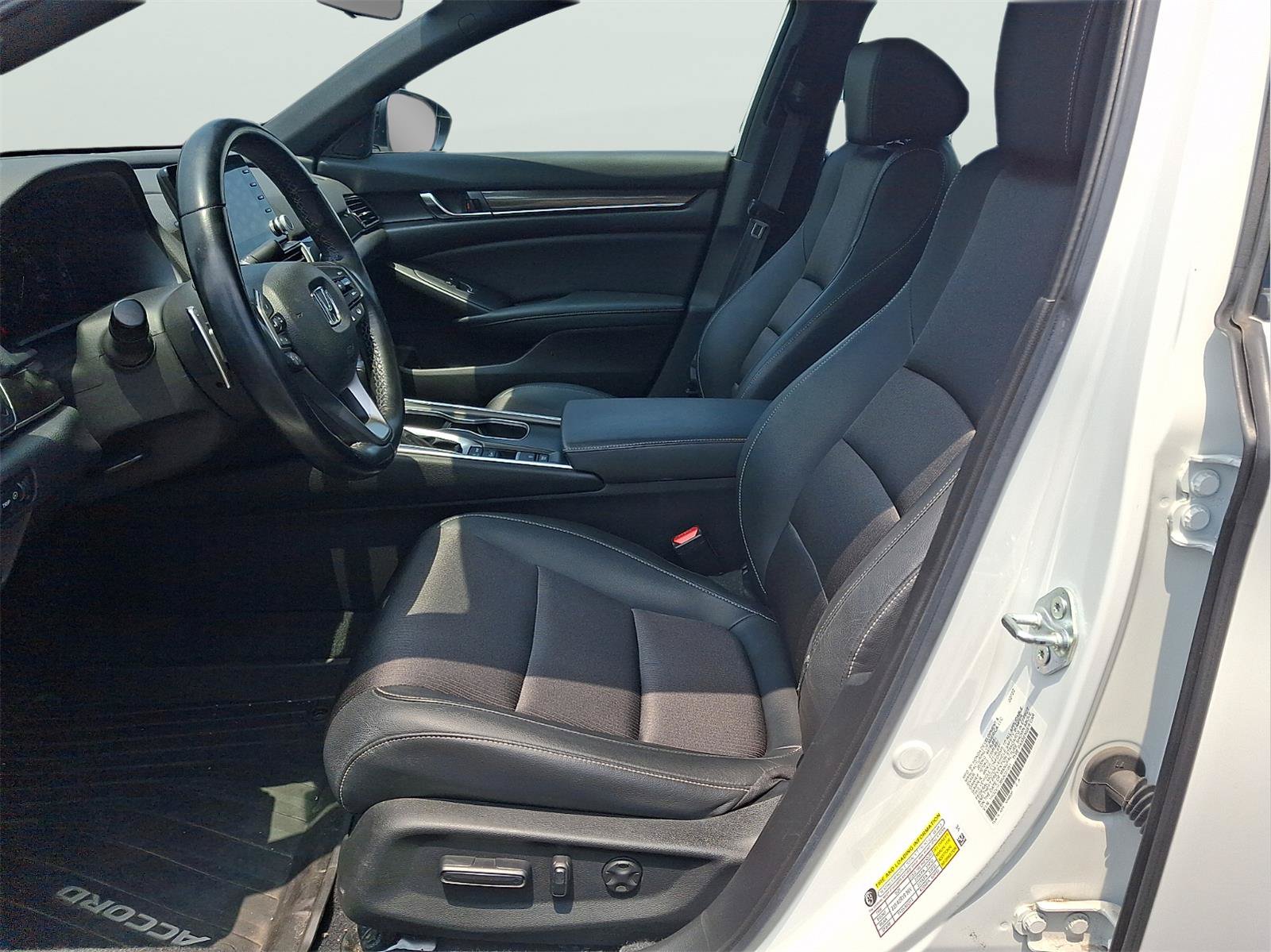 Used 2022 Honda Accord Sport image 11