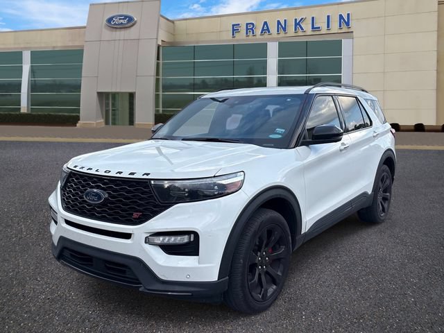 Certified 2023 Ford Explorer ST w/ Equipment Group 401A AWD/4WD image 3
