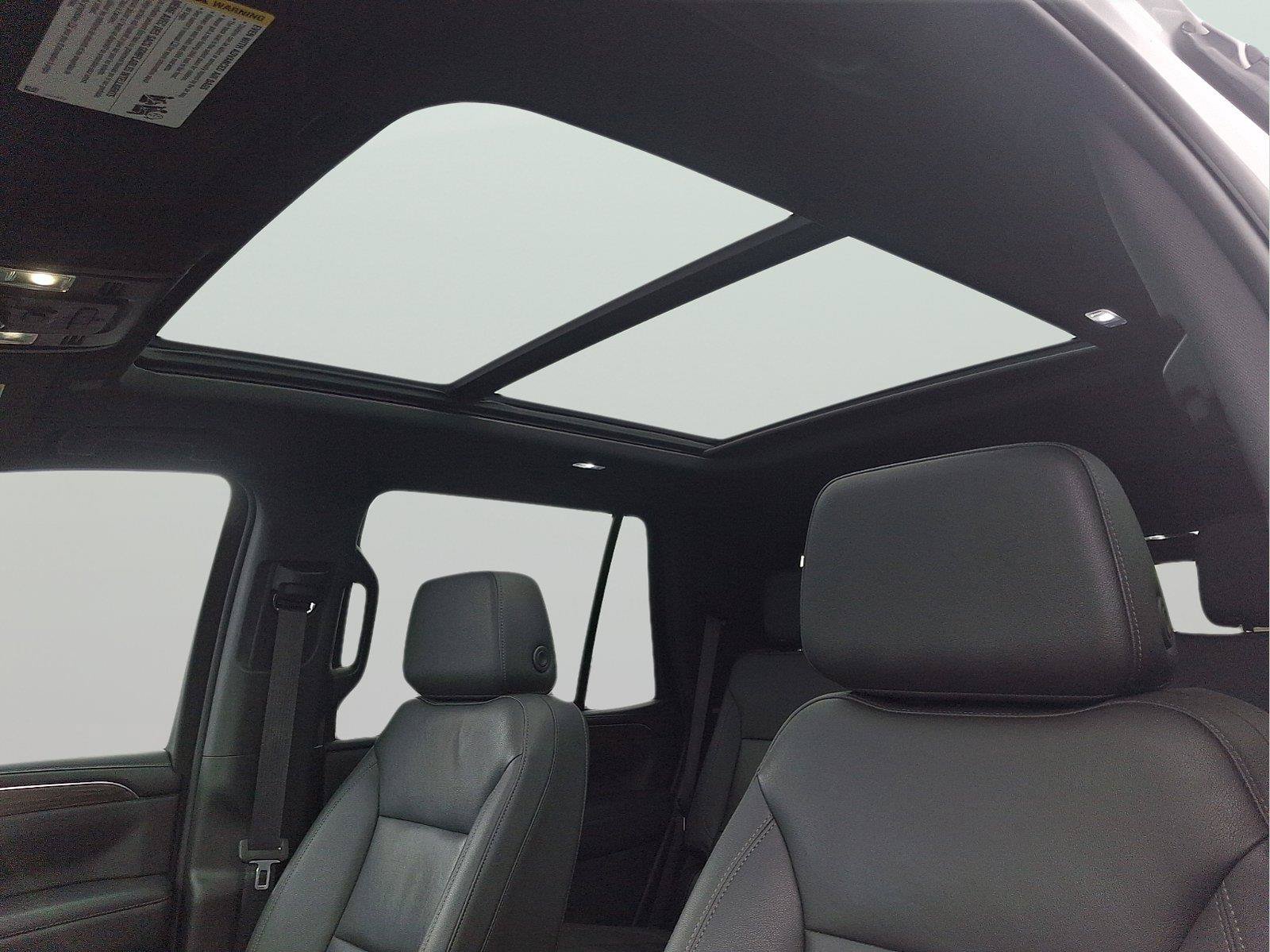 Used 2023 Chevrolet Tahoe Z71 w/ Luxury Package AWD/4WD image 12