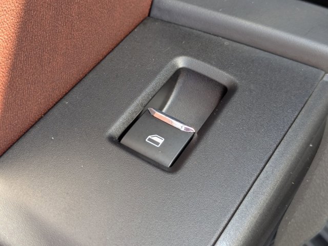 Certified 2023 Ford F150 Lariat w/ Equipment Group 502A High image 32