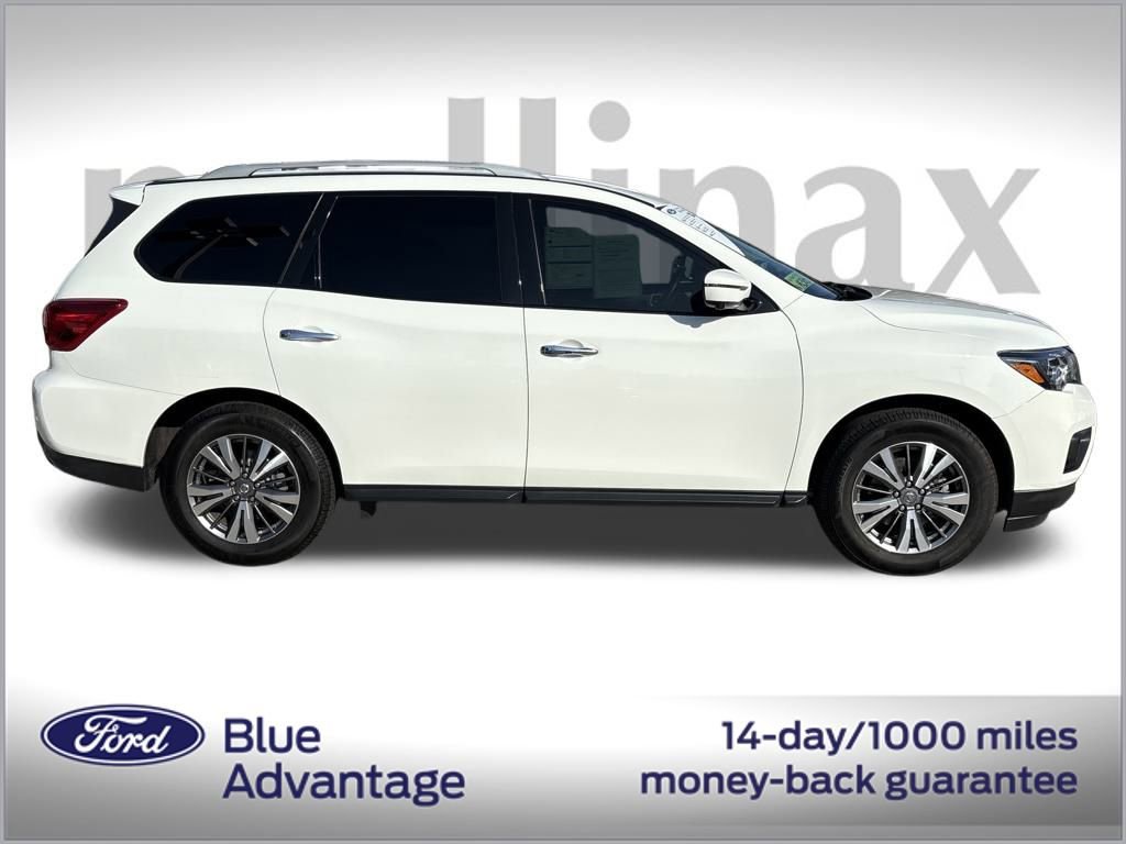 Used 2020 Nissan Pathfinder SL video 2