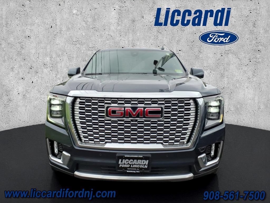 Used 2021 GMC Yukon Denali w/ Denali Ultimate Package AWD/4WD image 2