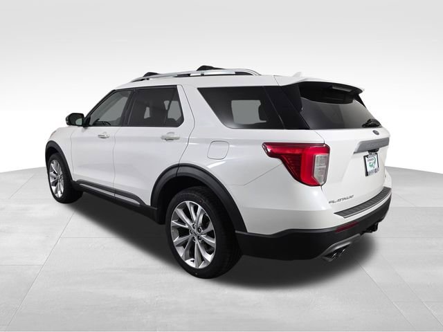 Certified 2023 Ford Explorer Platinum w/ Technology Package AWD/4WD image 5