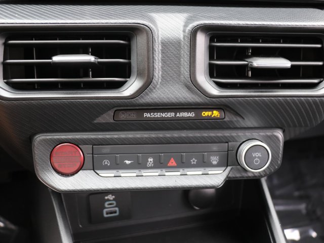Certified 2024 Ford Mustang Coupe RWD image 21