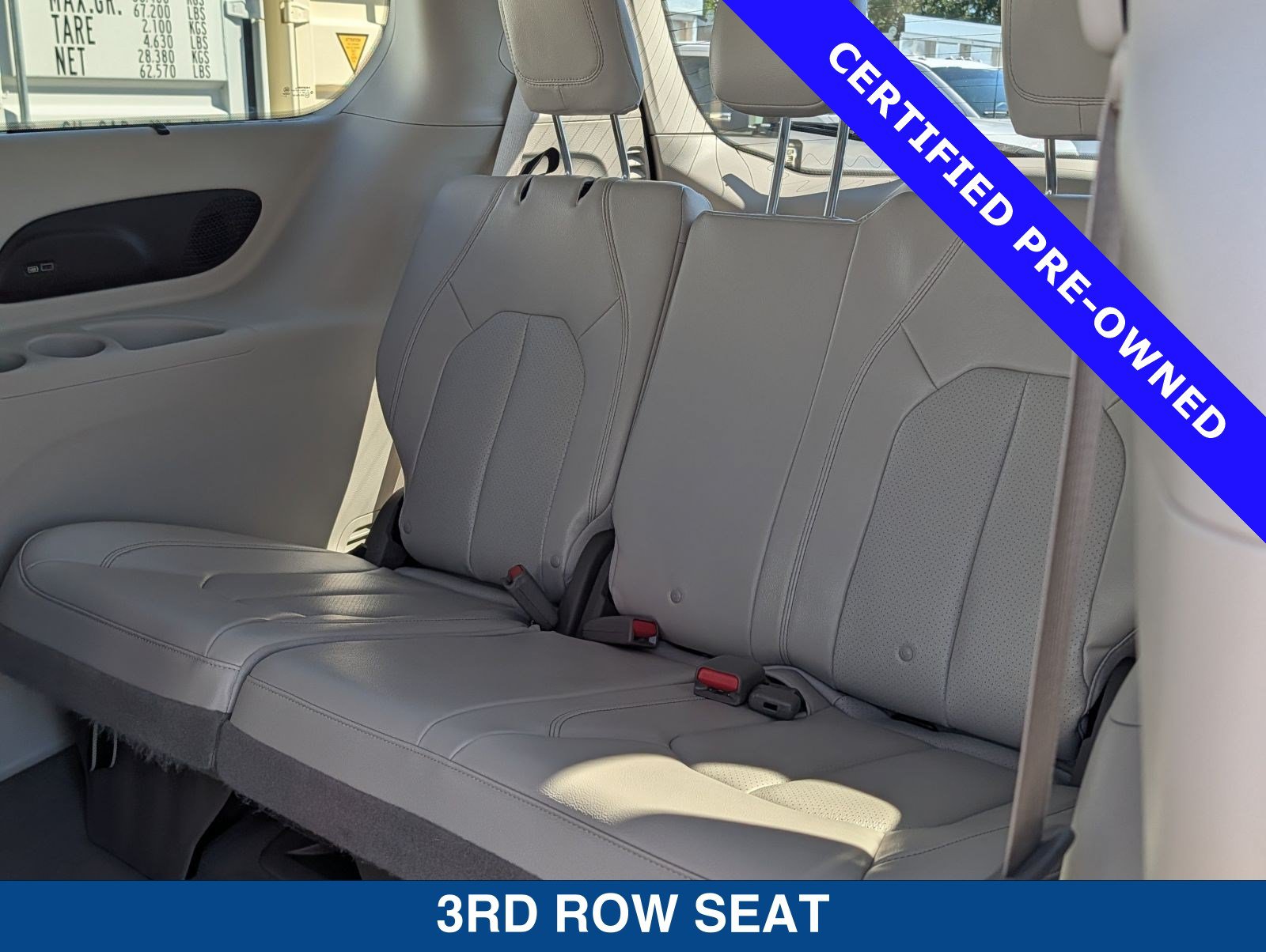 Used 2020 Chrysler Pacifica Touring-L Plus FWD image 16