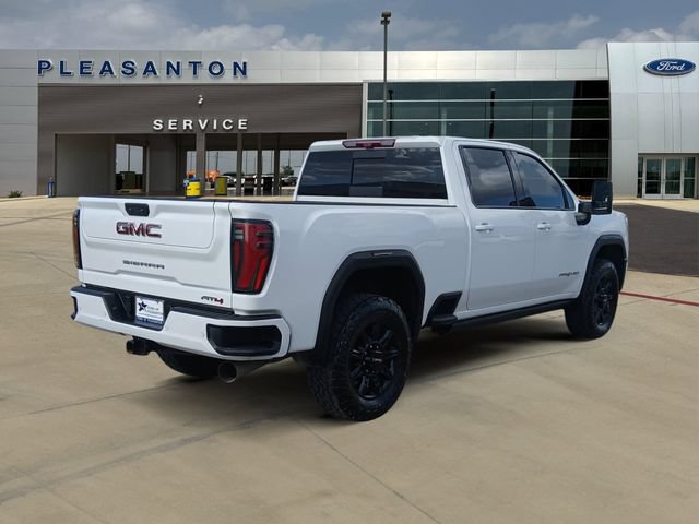 Used 2024 GMC Sierra 2500 AT4 w/ AT4 Premium Plus Package AWD/4WD image 5