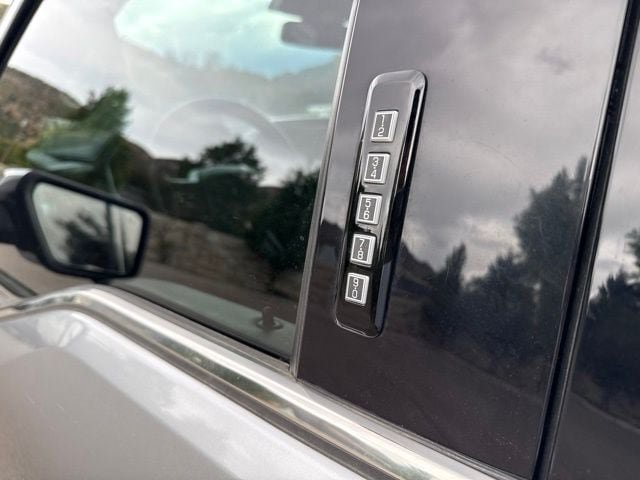 Certified 2022 Ford F150 Platinum w/ Equipment Group 701A High AWD/4WD image 17