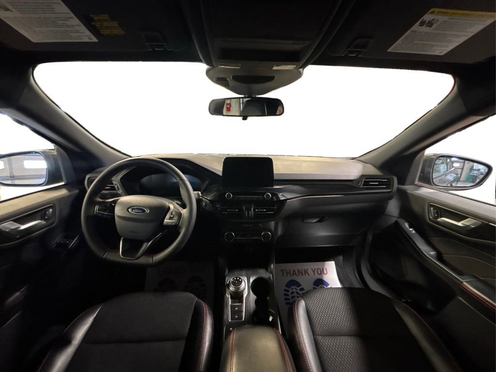 Certified 2025 Ford Escape ST-Line image 30