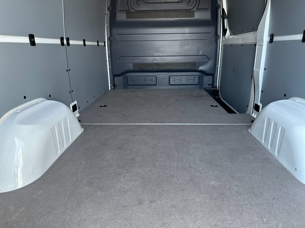 Used 2023 Mercedes-Benz Sprinter 2500 image 13