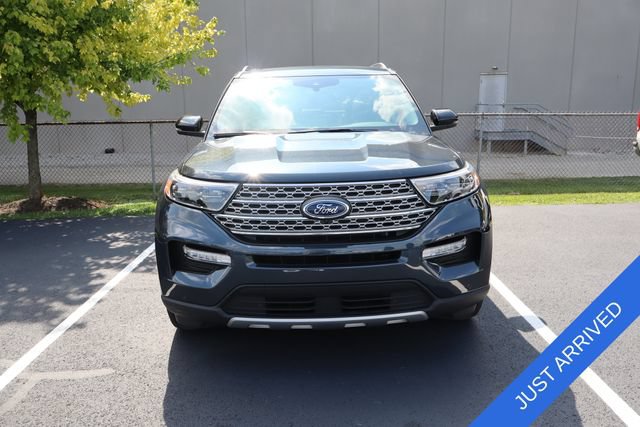 Certified 2024 Ford Explorer Limited w/ Limited Technology Package AWD/4WD image 2