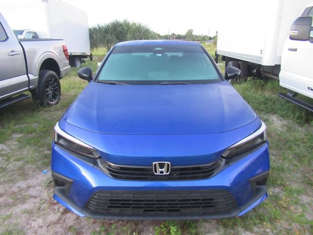 Used 2024 Honda Civic Sport image 2
