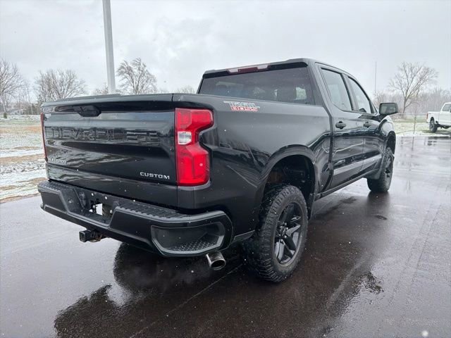 Used 2019 Chevrolet Silverado 1500 Custom Trail Boss w/ Custom Convenience Package image 3