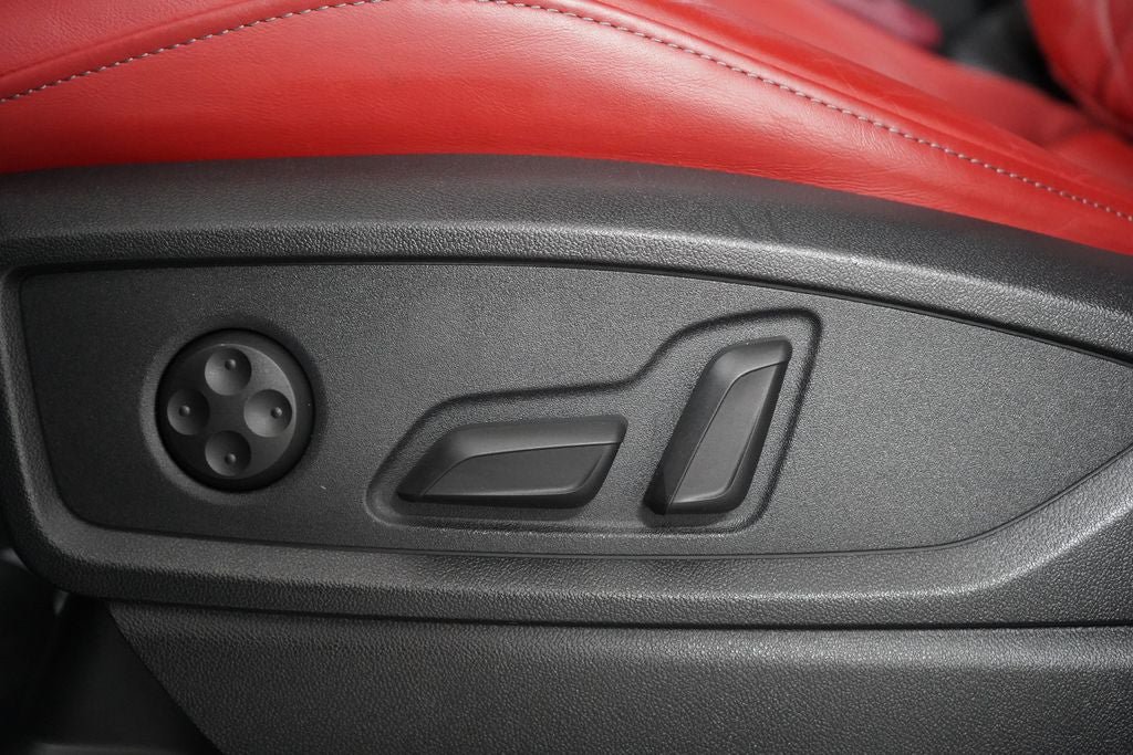 Used 2024 Audi SQ5 Prestige AWD/4WD image 19