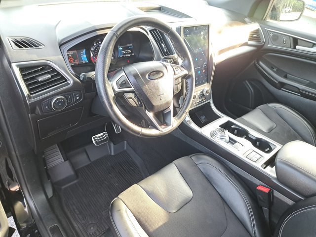 Certified 2022 Ford Edge ST w/ Equipment Group 401A image 18