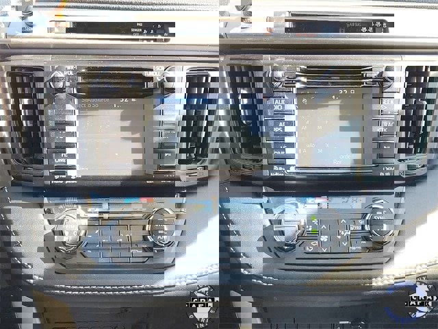 Used 2017 Toyota RAV4 XLE image 16