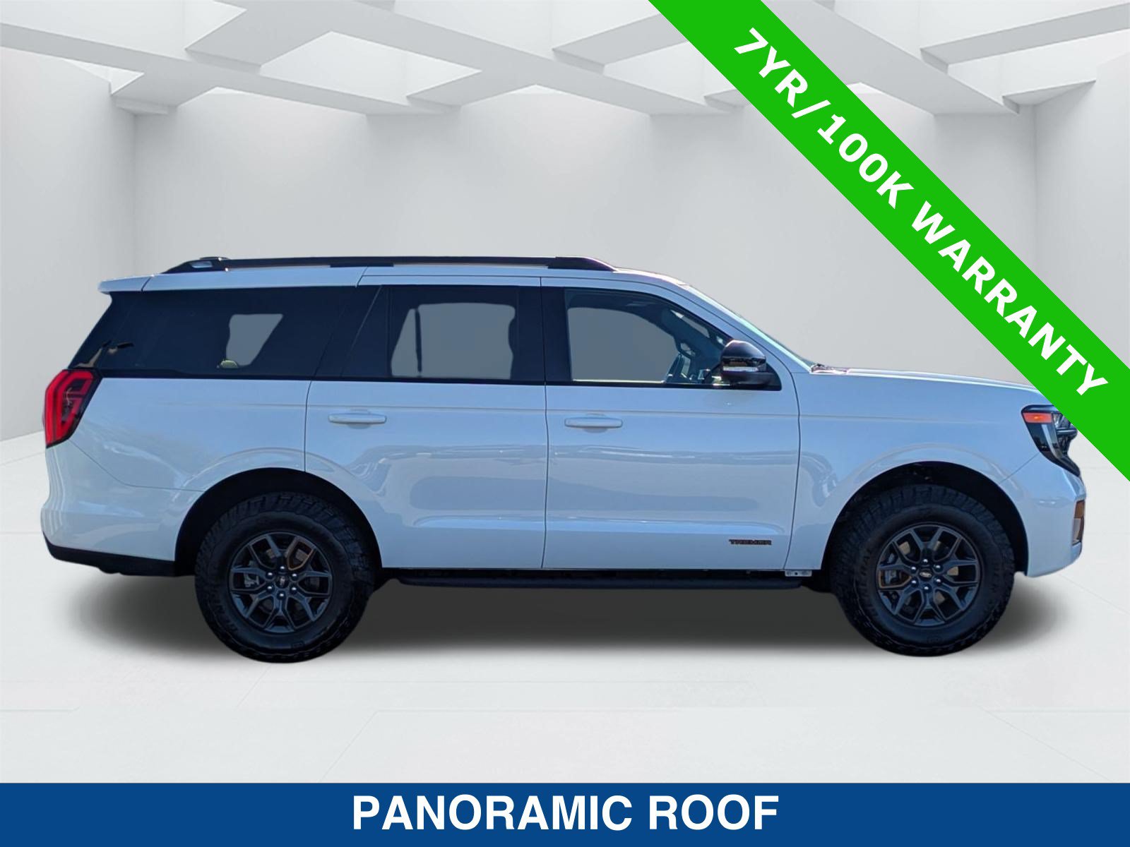 Certified 2026 Ford Expedition Tremor AWD/4WD image 4