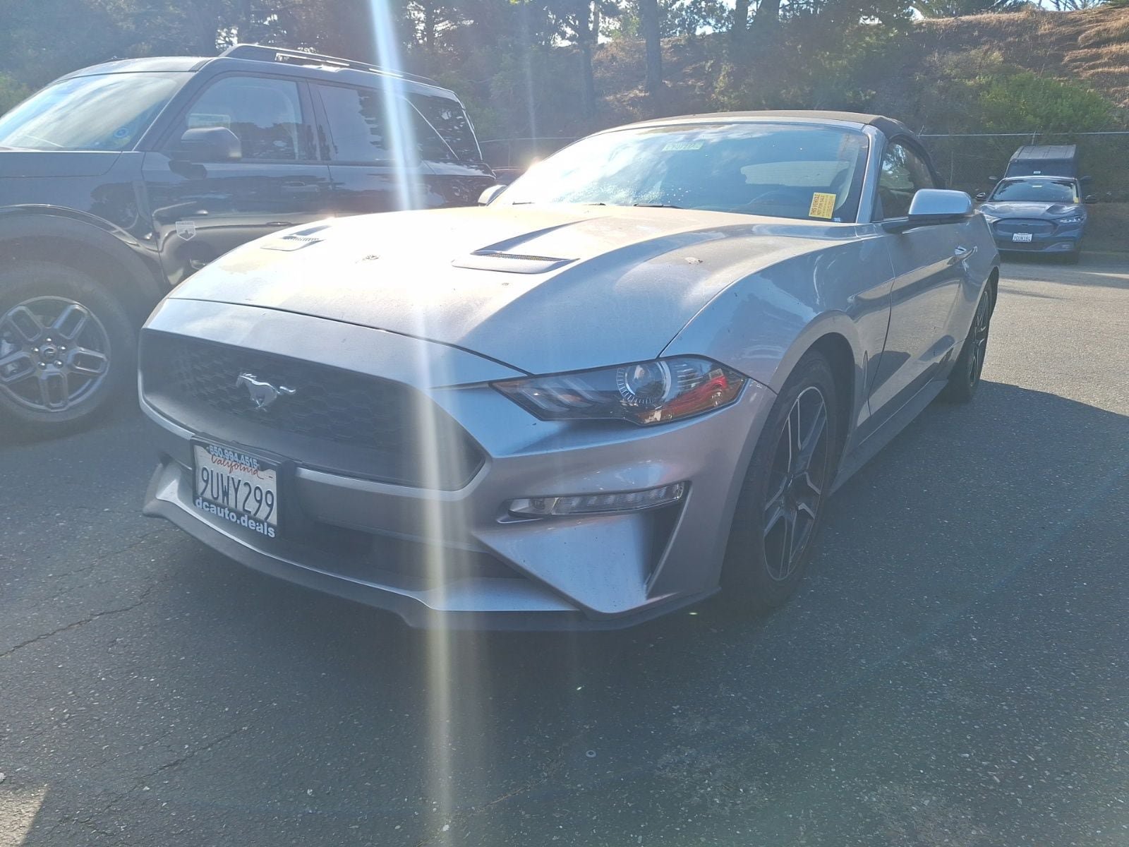 Certified 2020 Ford Mustang Premium RWD image 3