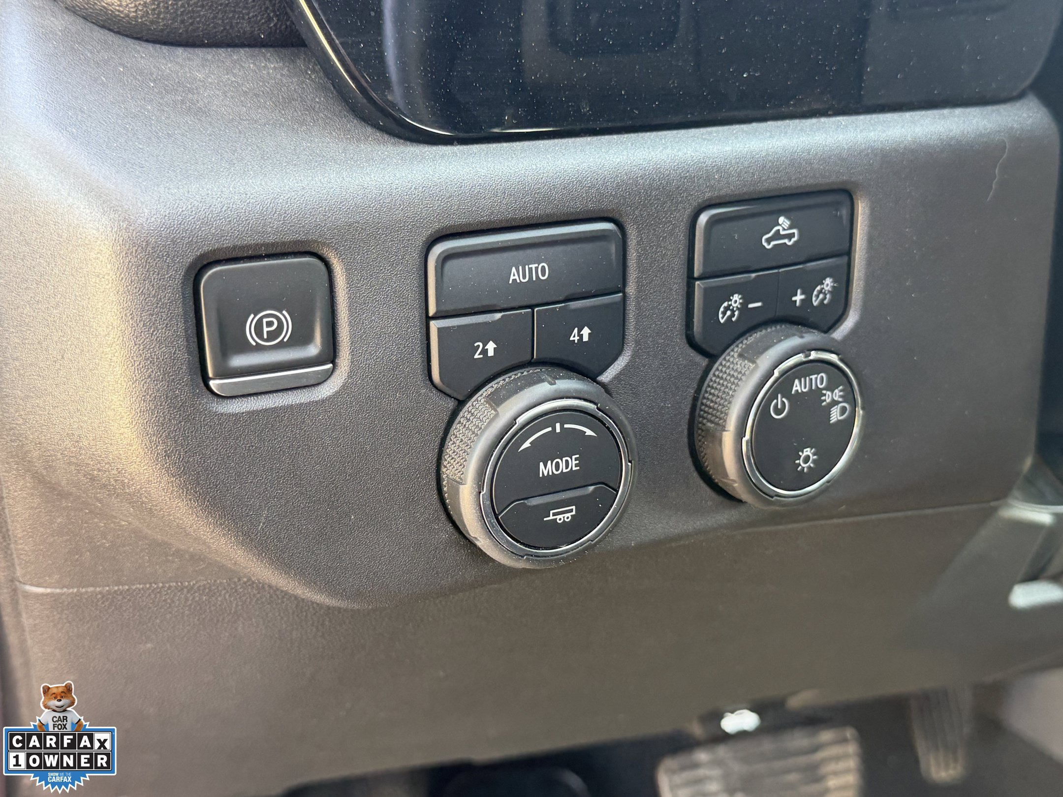 Used 2023 Chevrolet Silverado 1500 LT AWD/4WD image 27