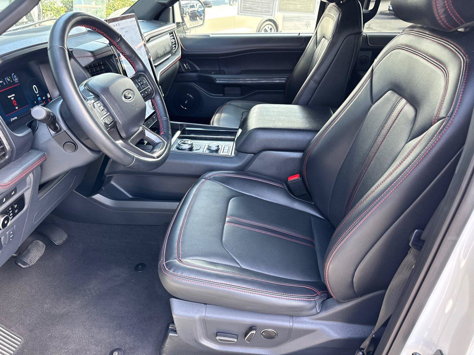 Certified 2024 Ford Expedition Limited AWD/4WD image 26