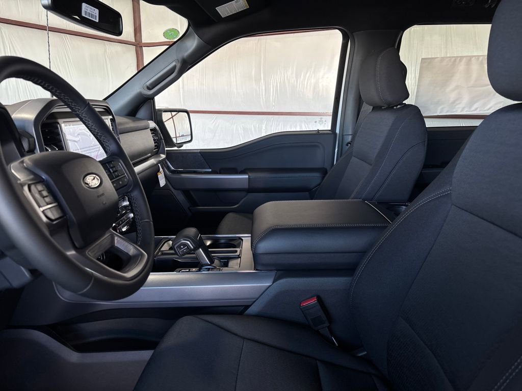 Certified 2023 Ford F150 Lariat w/ Trailer Tow Package image 11