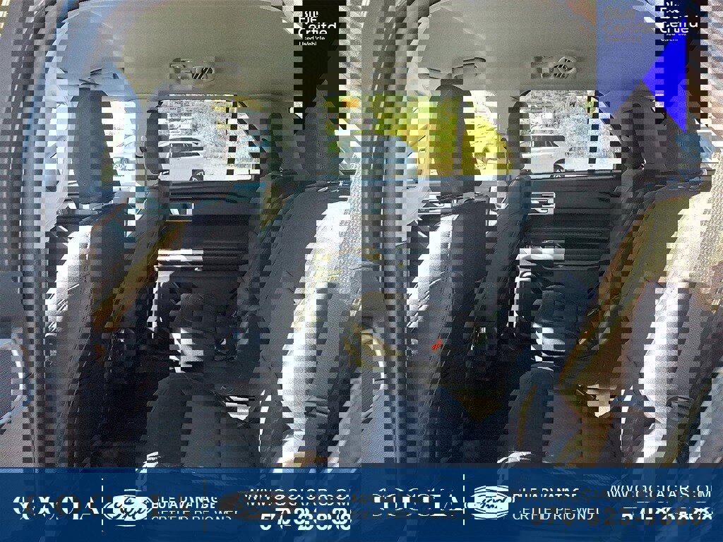 Certified 2022 Ford Explorer XLT w/ Class IV Trailer Tow Package image 10