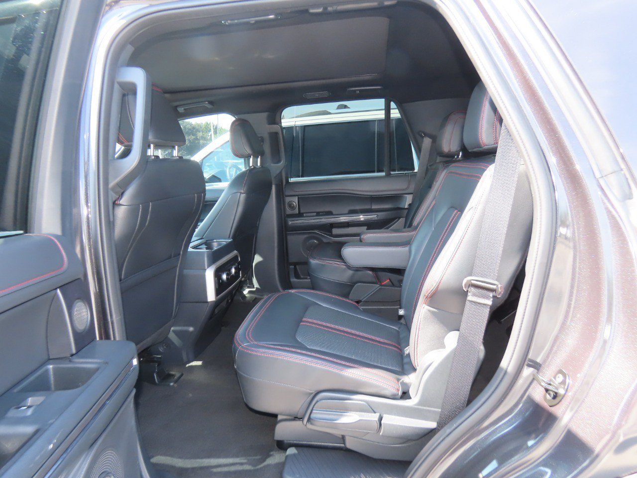 Certified 2023 Ford Expedition Limited RWD image 18