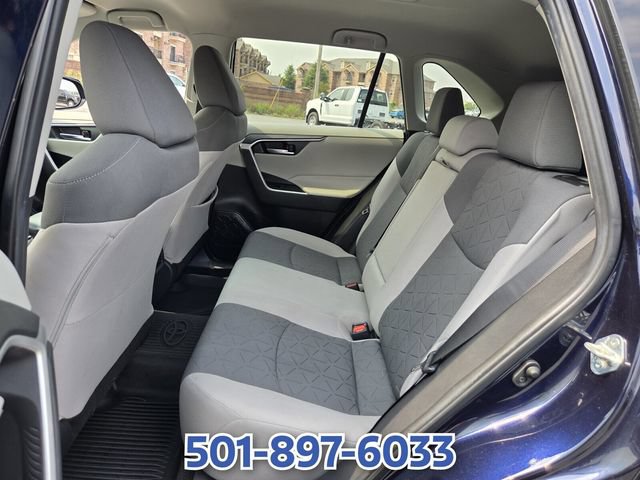 Used 2022 Toyota RAV4 XLE AWD/4WD image 10